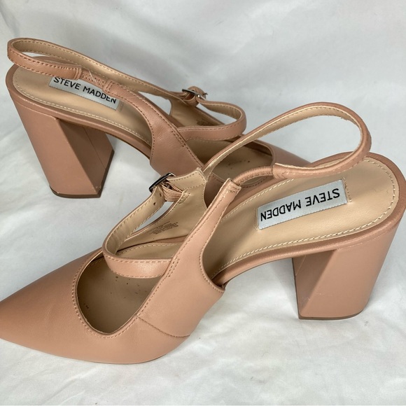 Steve Madden Women's Tan Heels - Picture 2 of 4